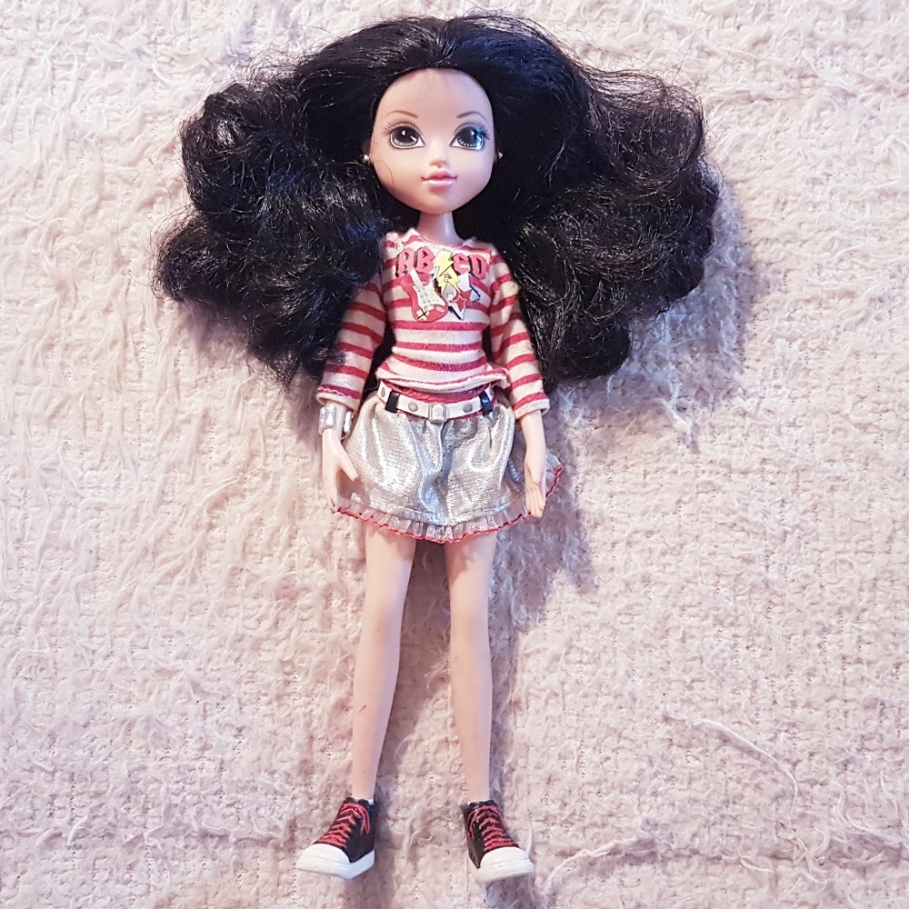 2009 Moxie Girlz Lexa Doll from More 2 Me Dollpack MGA